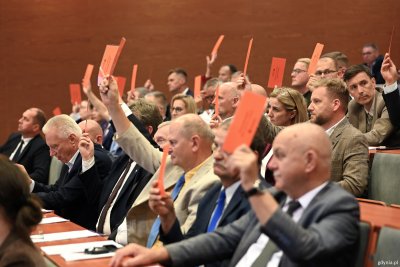 Głosowanie pomorskich samorządów w sprawie przekształcenia dotychczasowego stowarzyszenia OMGGS w związek metropolitalny (fot. Magda Śliżewska)
