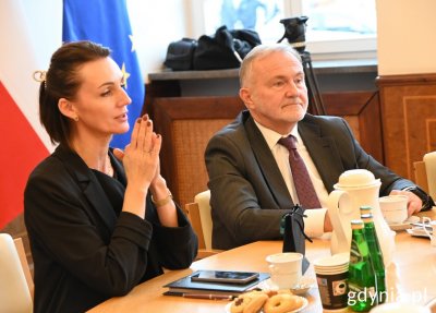 Wojewoda pomorska Beata Rutkiewicz i prezydent Gdyni Wojciech Szczurek (fot. Magdalena Śliżewska)