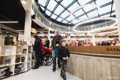 Nowoczesna Biblioteka w Małym Kacku // fot. Kamil Złoch