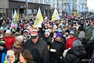 Orszak Trzech Króli na ulicach Gdyni (fot. Michał Puszczewicz)