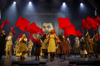 W Teatrze Muzycznym trwają ostatnie przygotowania do premiery musicalu „Mistrz i Małgorzata” w reżyserii Janusza Józefowicza // fot. Przemysław Burda