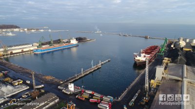 Port Gdynia zanotował w 2018 roku duże wzrosty w przeładunkach, fot. Tadeusz Urbaniak (Port Gdynia) / www.port.gdynia.pl