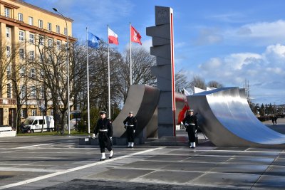 Uroczystości pod pomnikiem Polski Morskiej // fot. Magdalena Śliżewska