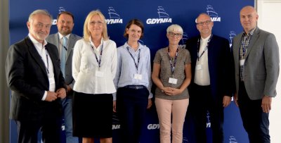 Naczelnik Iwona Pianka wraz z Kolegium Prezydenta tuż po odebraniu nominacji / fot.gdynia.pl