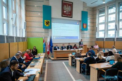 Sesja Rady Miasta Gdyni (fot. Kamil Złoch/archiwum)