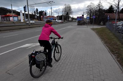 Budowa najważniejszego odcinka trasy R-10 coraz bliżej // fot. Kamil Złoch