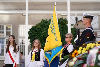 Na zdjęciu poczet sztandarowy ZKP. Po raz pierwszy Uroczystości Abrahamowe uświetniła honorowa asysta Marynarki Wojennej (fot. Karolina Szypelt)