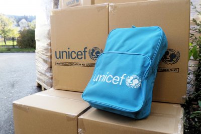 plecak z logo unicef