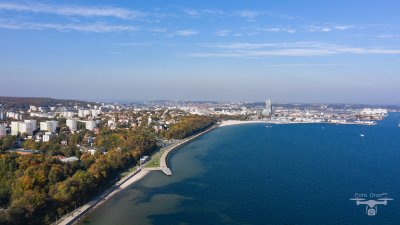 Najpopularniejsze miejsca w Gdyni - to tutaj, szczególnie latem pojawiają się food trucki, z których oferty można skorzystać np. w drodze na plażę czy podczas spaceru, fot. Tom Sieniawa Golas / z naszej facebookowej grupy „Gdynia w obiektywie”