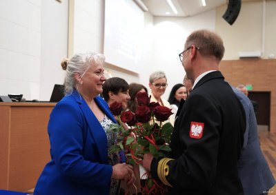 W trakcie jubileuszu pamiętano również o pracownikach cywilnych (fot. Aneta Marczak)