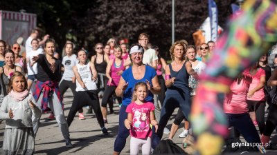 Na festynie rodzinno-sportowym nie zabraknie m.in. zajęć zumby / fot. gdyniasport.pl