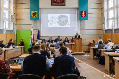 XXV sesji Rady Miasta Gdyni odbyła się 17 grudnia (fot. Karol Stańczak)
