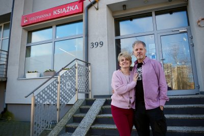 Liliana Poszumska i Arkadiusz Wójcik, właściciele Centrum Języka Hiszpańskiego „La Mancha” // fot. materiały Gdyńskiego Centrum Wspierania Przedsiębiorczości