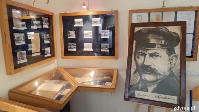 Sala pamięci w Szkole Podstawowej nr 6 im. Antoniego Abrahama w Gdyni (fot. Katarzyna Balcerzak)