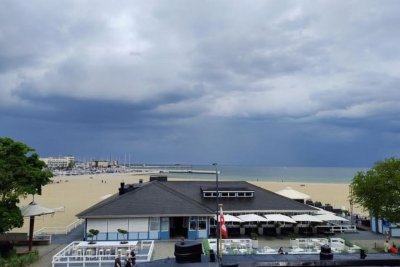 Plaża Śródmieście w Gdyni (fot. z grupy na FB Gdynia w obiektywie fot. Lef Anna)