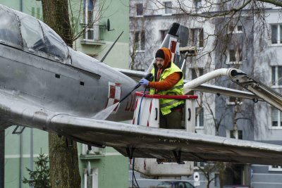 Remont samolotu na Babich Dołach, fot. Aleksander Trafas