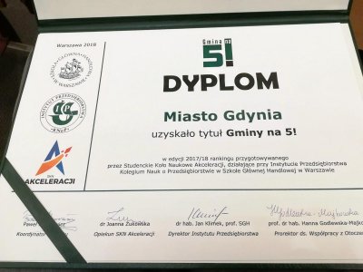 Gdynia została nagrodzona tytułem „Gmina na 5!” w rankingu przygotowanym przez Szkołę Główną Handlową. 