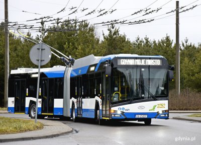 Nowy Trollino 18 od Solarisa przyciąga spojrzenia mieszkańców, fot. Kamil Złoch