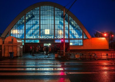 Hale Targowe w Gdyni mają się dobrze. Kolejne remonty na horyzoncie. Fot. Facebook Hale Targowe