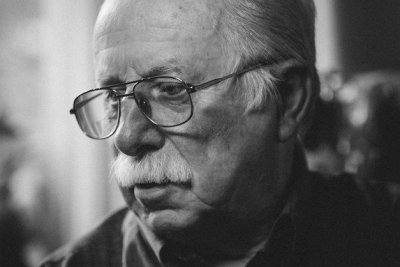 Dzisiaj nad ranem w wieku 85 lat zmarł Karol Śliwka, artysta grafik, autor wielu kultowych znaków graficznych, fot. Grzegorz Pastuszak.