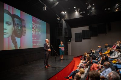 Wiceprezydent Gdyni Bartosz Bartoszewicz na otwarciu Festiwalu Filmowego Millenium Docs Against Gravity. Fot. Anna Rezulak
