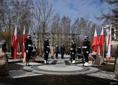 Uroczystość odsłonięcia tablic pamiątkowych poswięconych polskim marynarzom, którzy walczyli na frontach II wojny światowej // fot. Marcin Mielewski