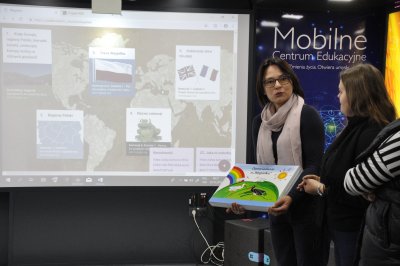 European Language Label, nagrodę Komisarza EU ds. Młodzieży i Sportu oraz nagrodę Minister Edukacji otrzymali uczniowie gdyńskiego III LO, fot. gdynia.pl