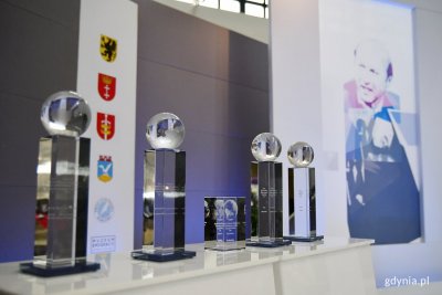 Laureaci otrzymają statuetki oraz nagrody finansowe // fot. Michał Puszczewicz