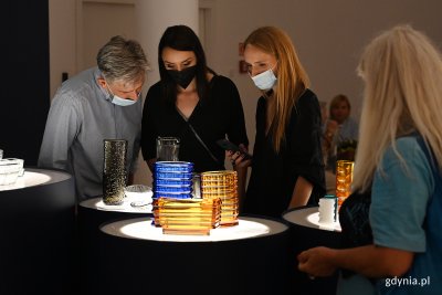 Tak było podczas wernisażu wystawy  „Eryka i Jan Drostowie. Polskie Projekty Polscy Projektanci” w lipcu 2021 roku. W styczniu 2022 roku odbędzie się jej finisaż // fot. Michał Puszczewicz