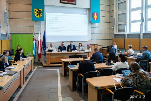 XXXIII sesja Rady Miasta Gdyni odbędzie się 26 sierpnia o godz. 11:00 (fot. Kamil Złoch/archiwum)