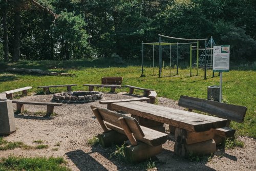 Miejsce piknikowe na ul. Osada Rybacka (fot. Marcin Mielewski, Zarząd Dróg Miejskich)