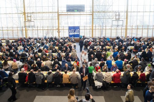 Wspólne śniadanie wielkanocne odbyło się w VII Liceum Ogólnokształcącym w Gdyni (fot. Paweł Budziński)