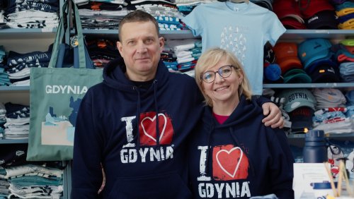 Mariusz i Katarzyna Kiedrowiczowie, właściciele sklepu „I love Gdynia” // fot. materiały Gdyńskiego Centrum Wspierania Przedsiębiorczości