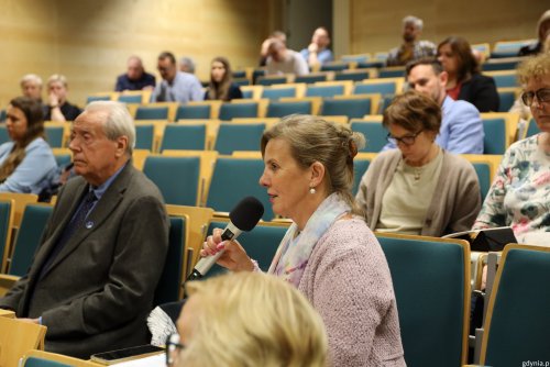 „Dialogi obywatelskie” w PPNT. Na zdjęciu m.in. Justyna Sudzik z Fundacji Przytulny Domek i Andrzej Krajniak ze Stowarzyszenia Gdynian Wysiedlonych (fot. Magda Śliżewska)