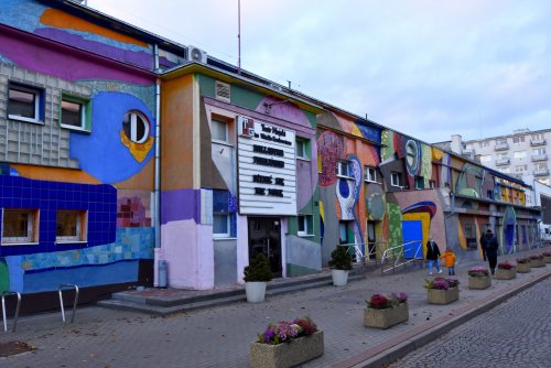 Obecna siedziba Teatru Miejskiego w Gdyni przy ul. Bema (fot. Jan Ziarnicki)