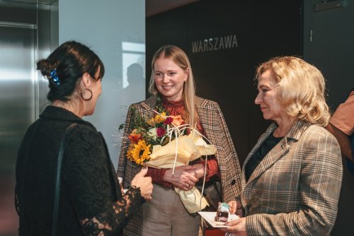 Premiera pierwszej części kampanii „Poczuj więcej z Agnieszką Cegielską poza sezonem”. Na zdjęciu m.in. ambasadorka kampanii Agnieszka Cegielska i Marta Chełkowska, prezes PROT i dyrektor Departamentu Turystyki i Sportu Urzędu Marszałkowskiego (fot. Wiesław Pietroń)