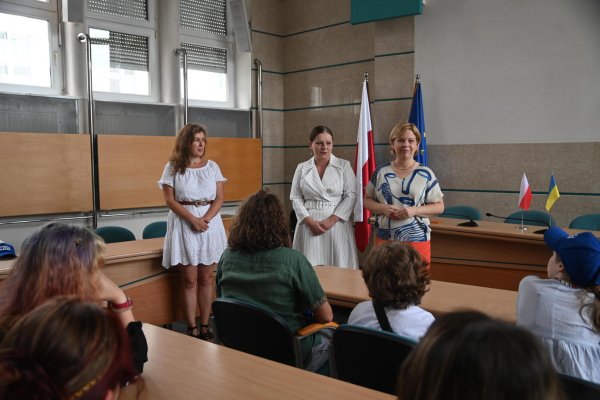 Dzieci i młodzież z Ukrainy z wizytą w gdyńskim magistracie 