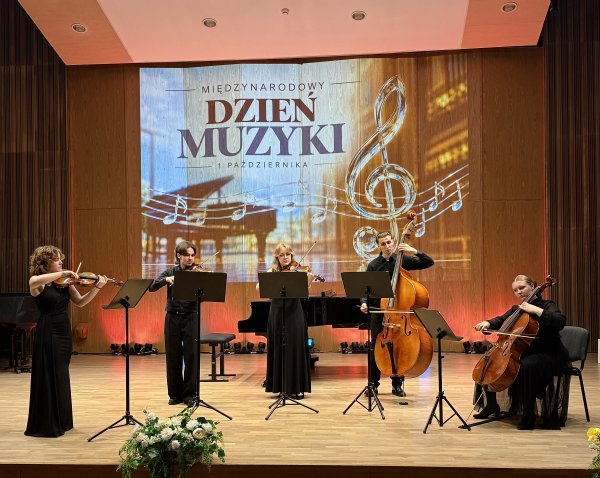 Międzynarodowy Dzień Muzyki świętowaliśmy w Szkole Muzycznej