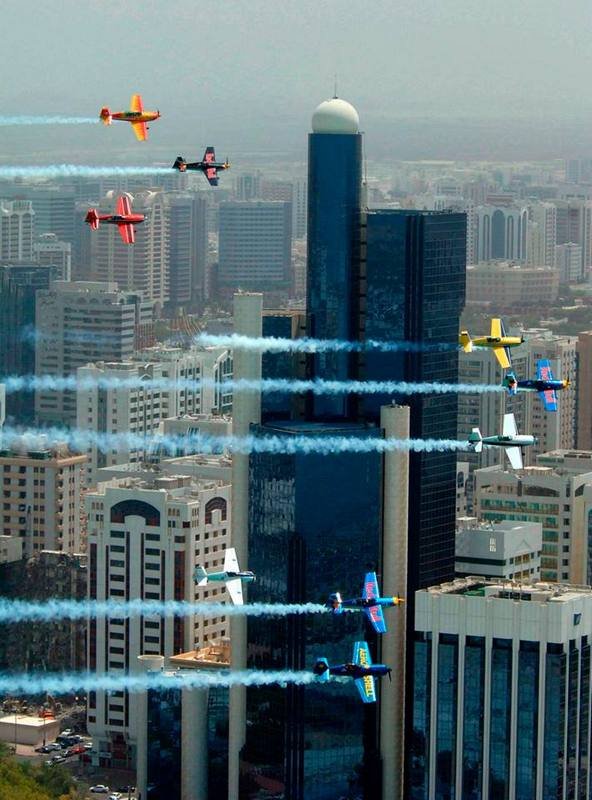 Red Bull Air Race: teraz Abu Dhabi, w lipcu Gdynia