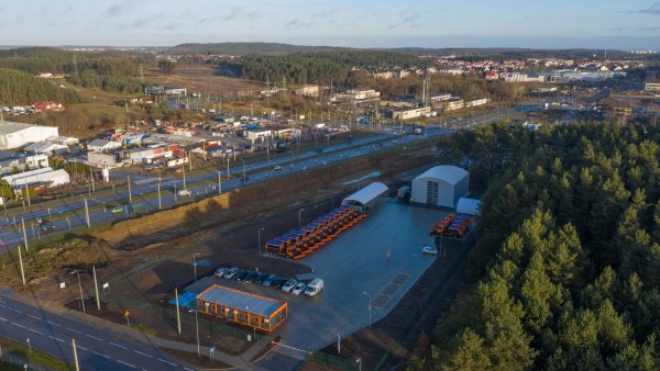Dwie oferty na budowę północnej bazy LIZUD