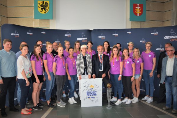 Mistrzynie Polski z wizytą u prezydenta Gdyni