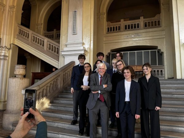 Moot Court 2024 w Rumunii. Uczniowie II LO na trzecim miejscu