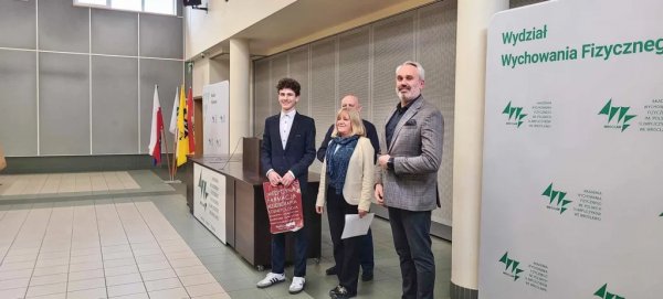 Rafał Sawicki w gronie najlepszych młodych znawców neurobiologii na świecie