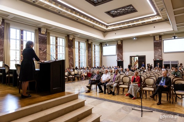 Poznajmy społeczny modernizm Europy Środkowowschodniej. Międzynarodowa konferencja wystartowała