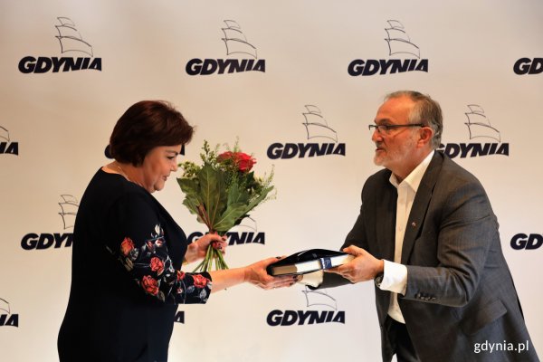 Urzędowe pożegnania