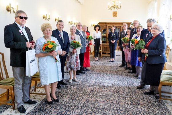 Miłosne dokonania medalowe. Jubilaci odznaczeni