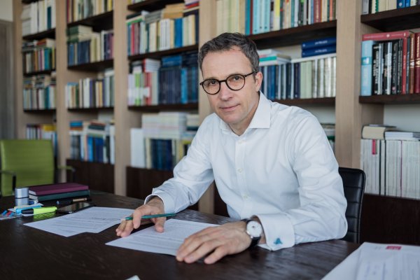 Chwilówka na święta? Dobrze się zastanów, czy nie wpędzi cię w kłopoty! 
