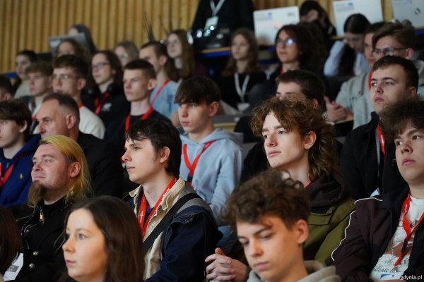 Młodzi programiści i programistki spotkali się #wGdyni