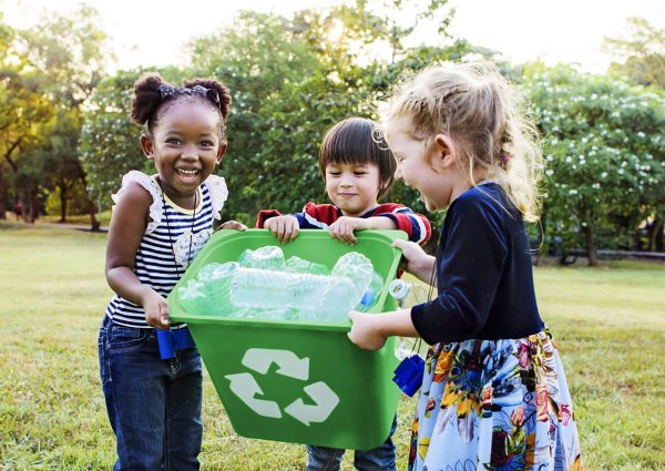 Segreguję i świętuję – Światowy Dzień Recyklingu