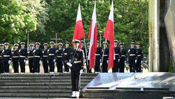 Gdynia uczciła 79. rocznicę zakończenia II wojny światowej